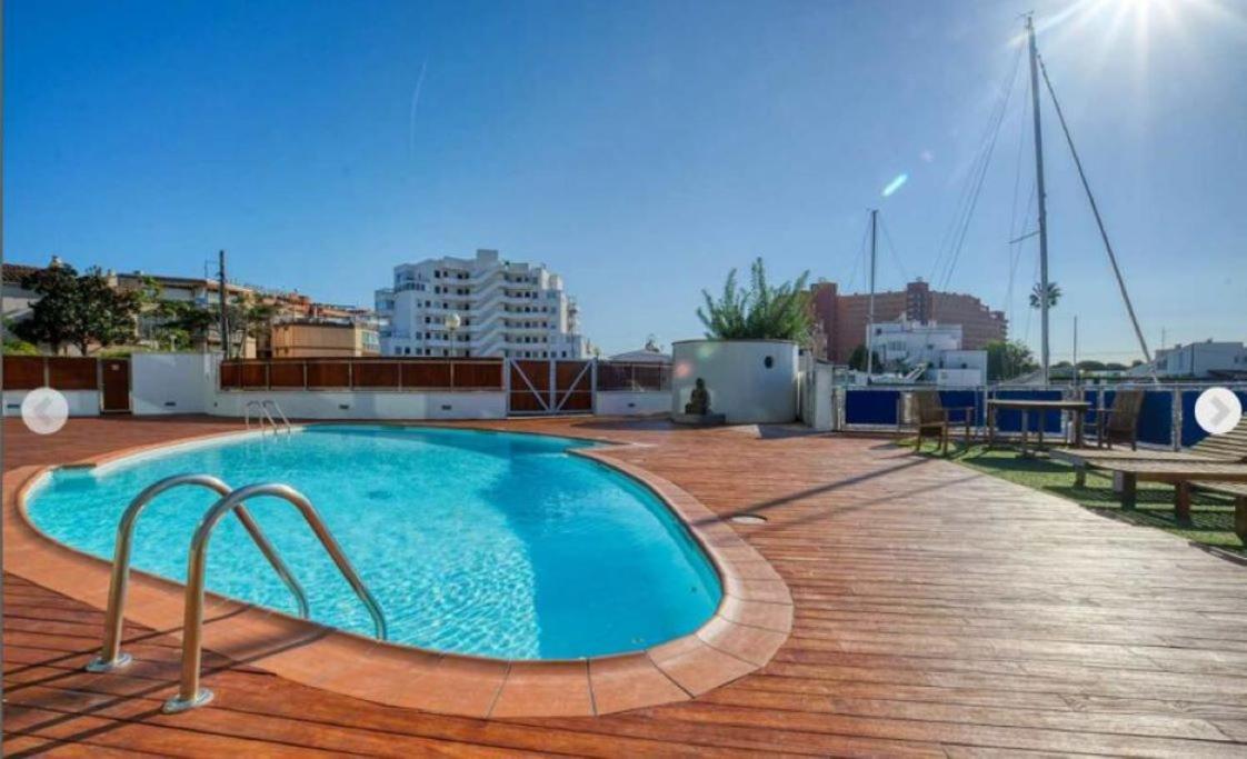 Appart Residence De Standing Calme Avec Piscine Roses Exterior foto